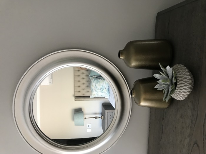 Modern Family Living — image 35