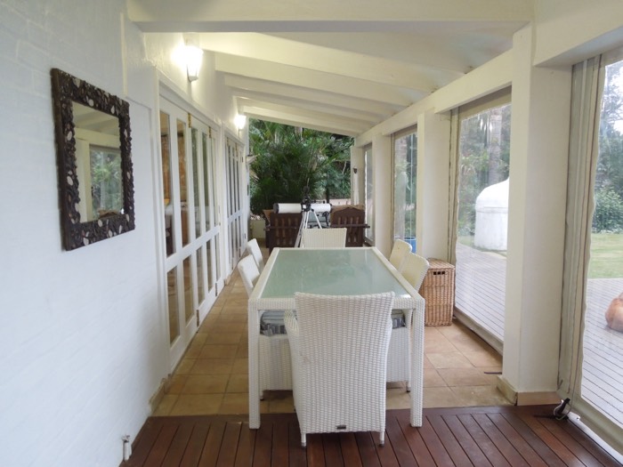 Tropical Beach House — image 7