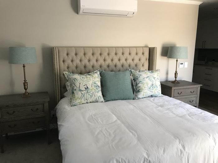 Modern Family Living — image 30