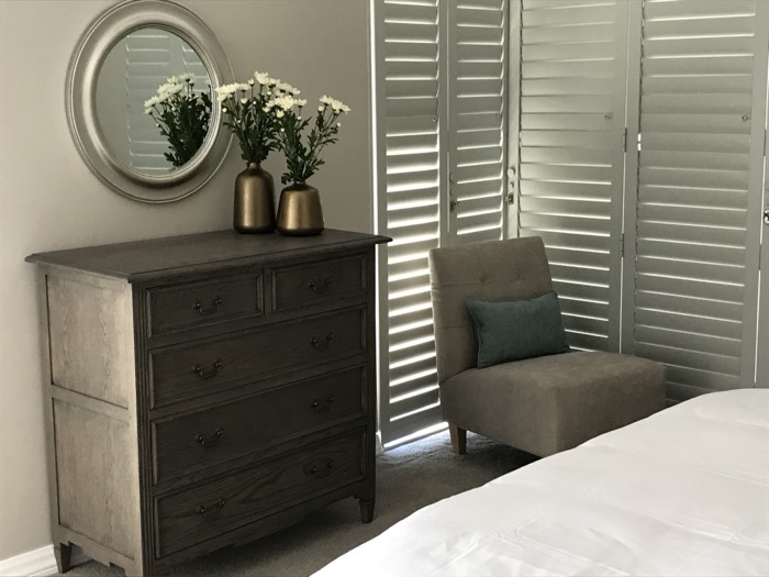 Modern Family Living — image 33