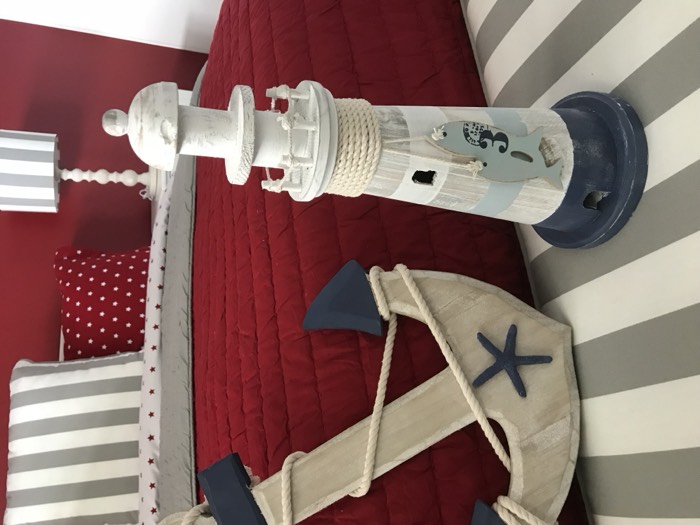 Modern Family Living — image 38
