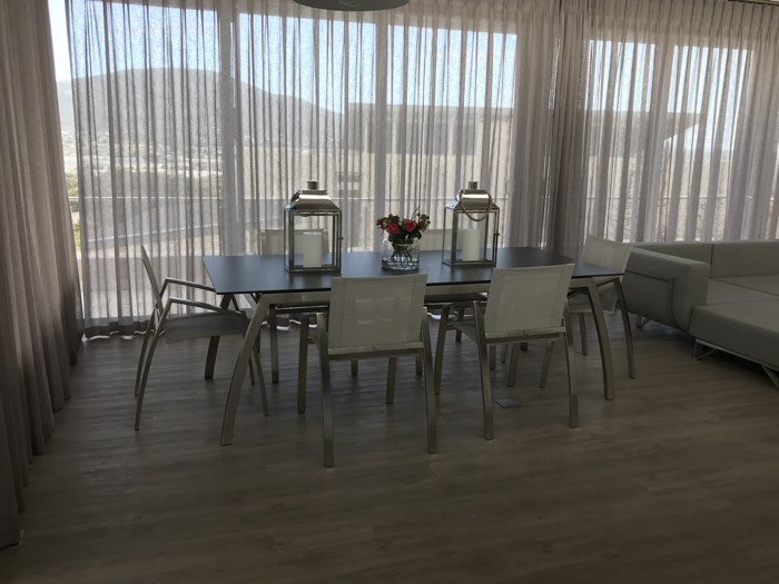 Mountains & Sea — Estate Noordhoek — image 8