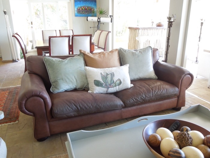 Tropical Beach House — image 21